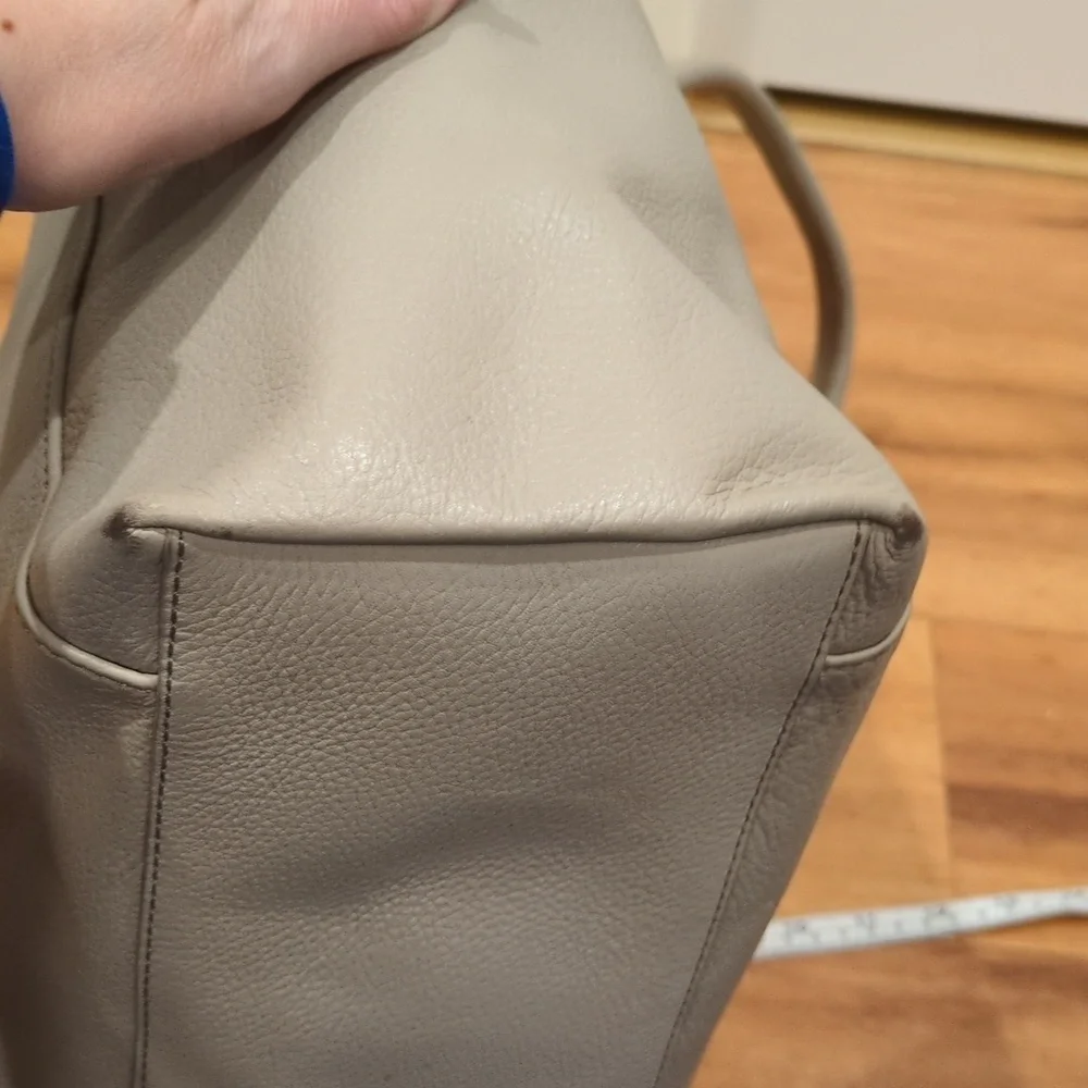 Kate Spade PROJECT Renny Drive Francis in clocktower Taupe Bag STORYBOOK Lining - Picture 10 of 15